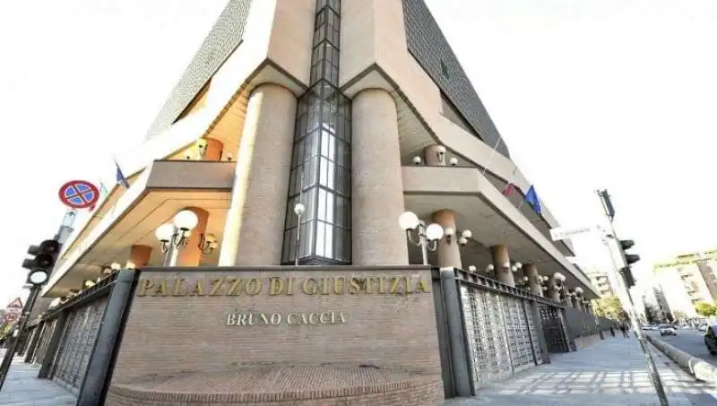 tribunale di torino 1