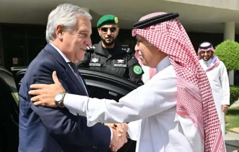 antonio tajani a riad   arabia saudita 4