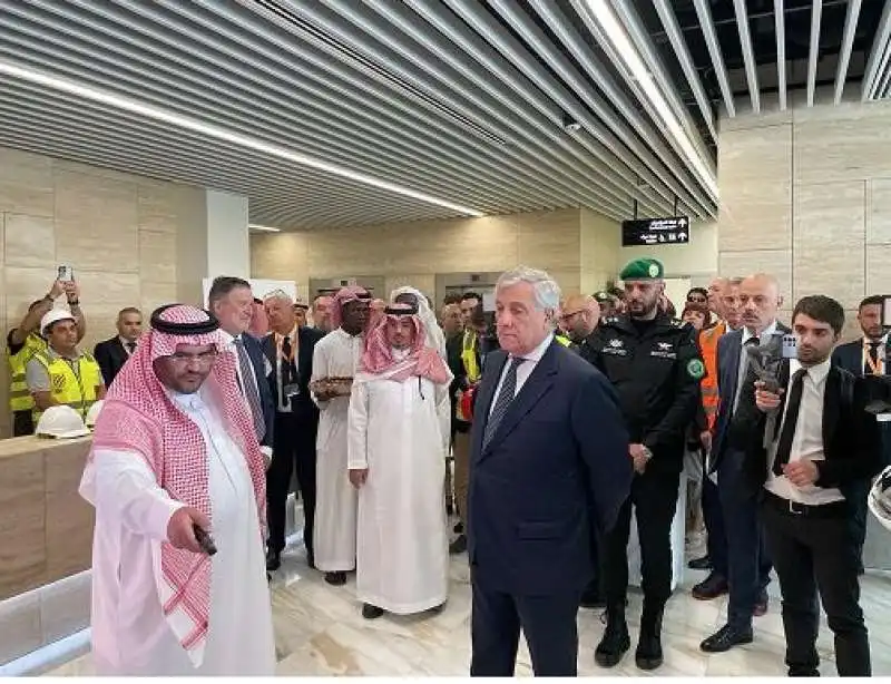 antonio tajani a riad   arabia saudita 5