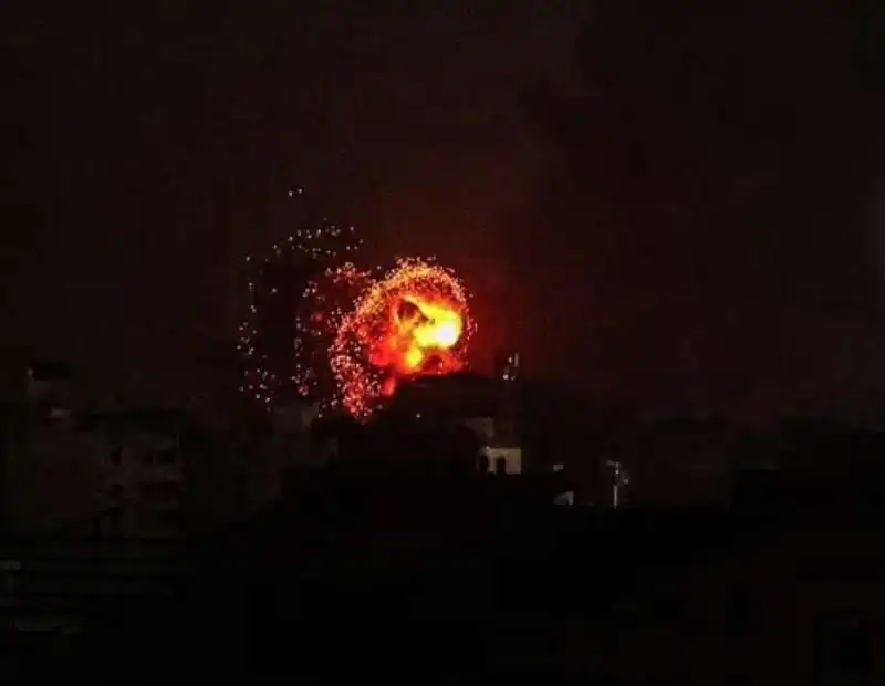 attacco israeliano su gaza   1