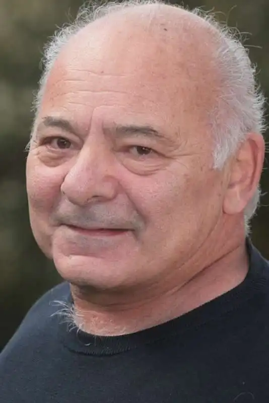 Burt Young 