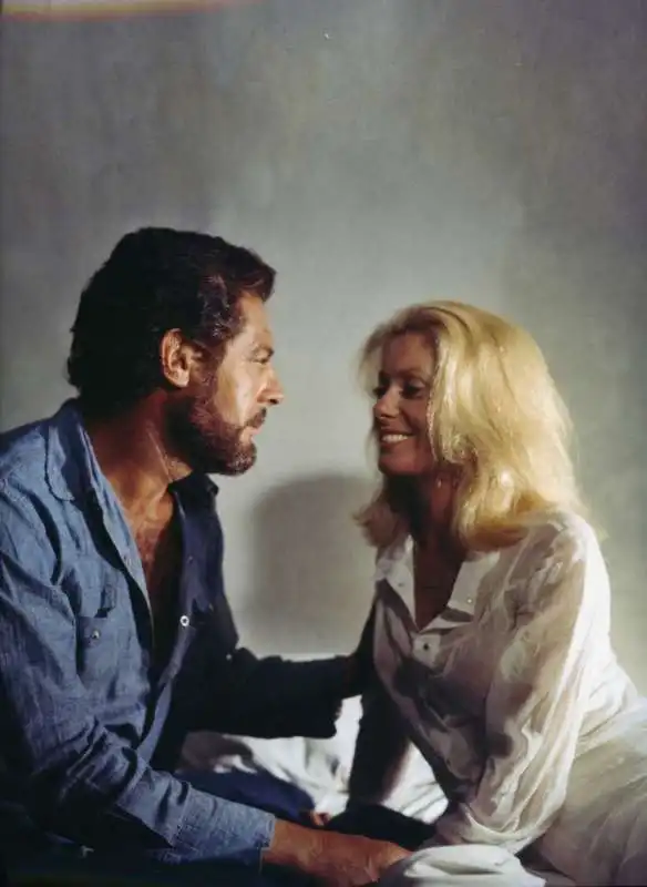 catherine deneuve  marcello mastroianni 3