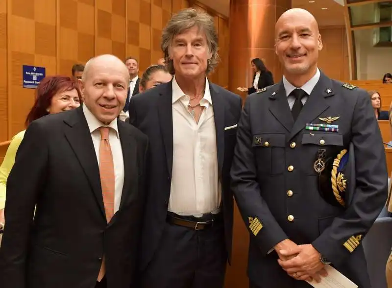 corrado daclon  ronn moss  luca parmitano  foto di bacco