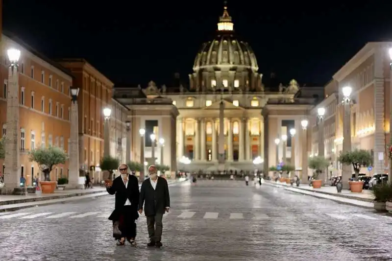 Dago e Giusti - Roma, santa e dannata