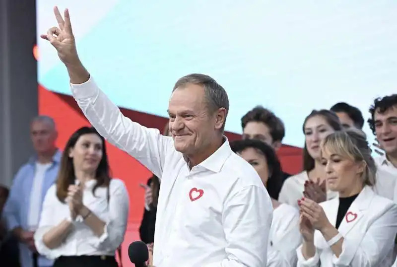 donald tusk dopo le elezioni 