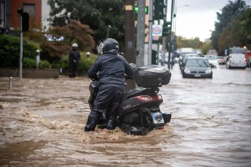 esondazione del fiume seveso a milano   15