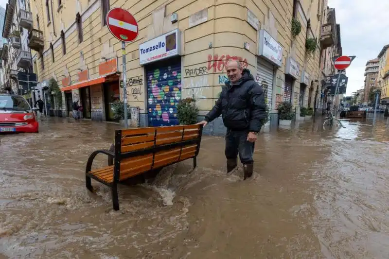 esondazione del fiume seveso a milano   62