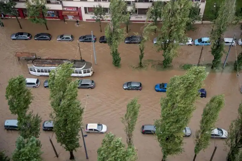 esondazione del fiume seveso a milano   80