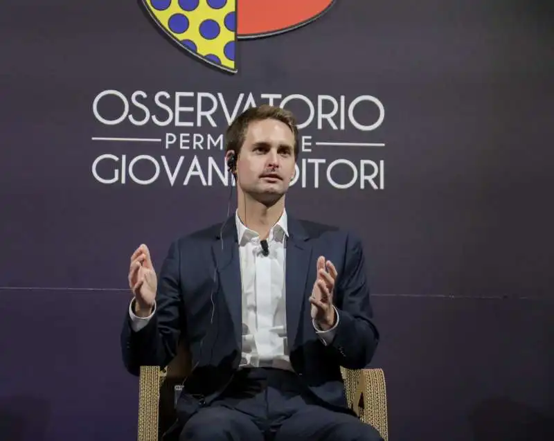 evan spiegel    osservatorio permanente giovani editori 