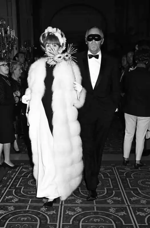 henry fonda   black & white ball 