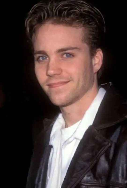 jonathan brandis  2