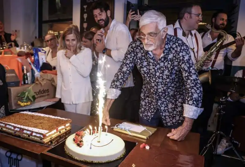 luc merenda festeggia 80 anni          