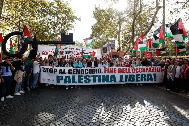 manifestazione pro palestina a roma   11