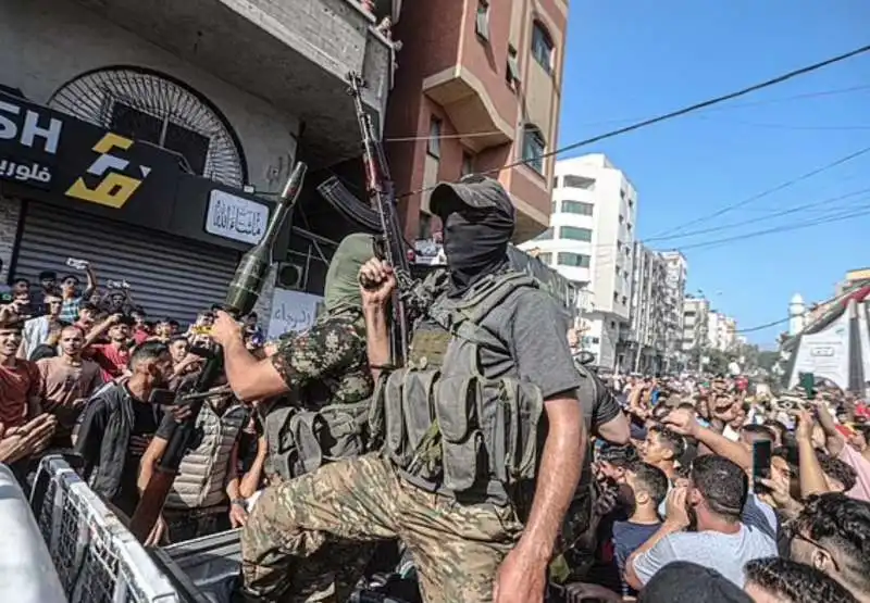 miliziani di hamas 2