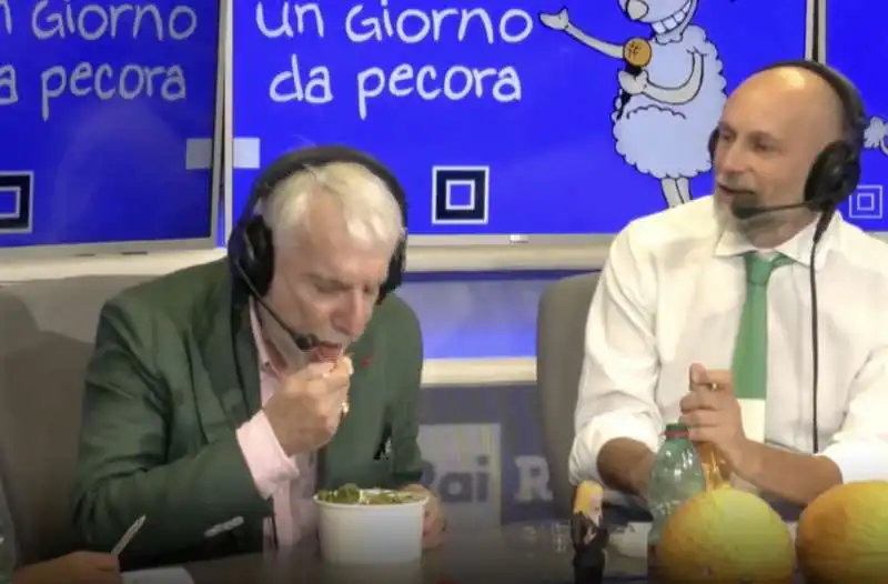 paolo crepet mangia un insalata 7