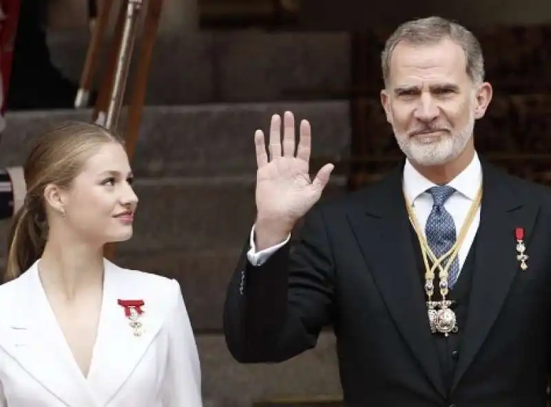 re felipe vi con la figlia leonor 2