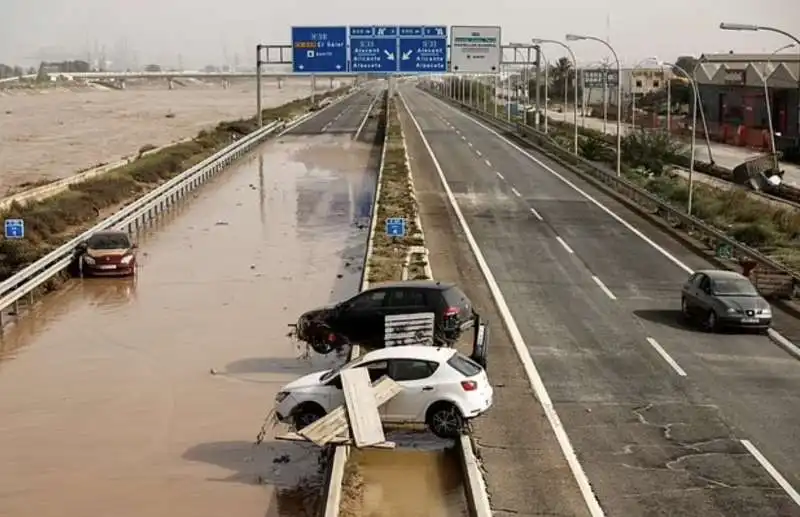 alluvione valencia   3