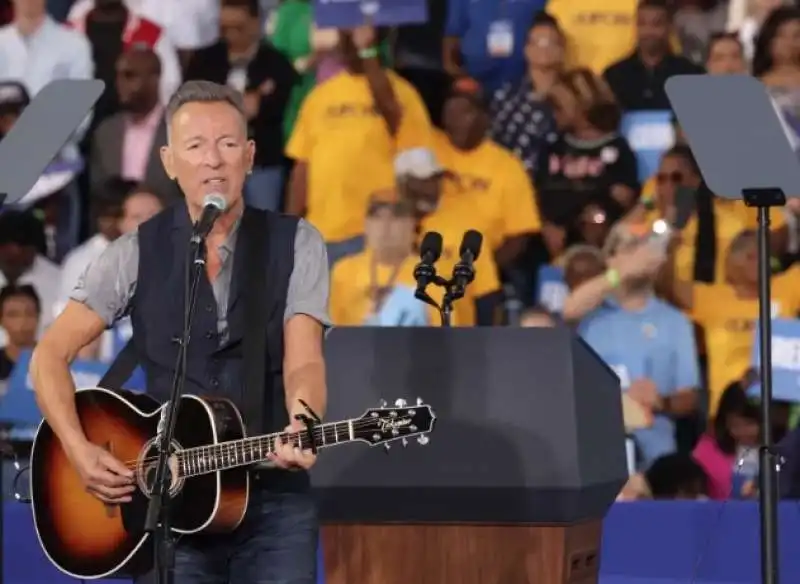 bruce springsteen al convegno per kamala harris 1