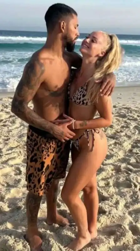 douglas luiz alisha lehmann