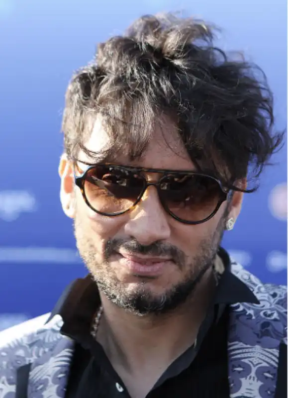 fabrizio moro