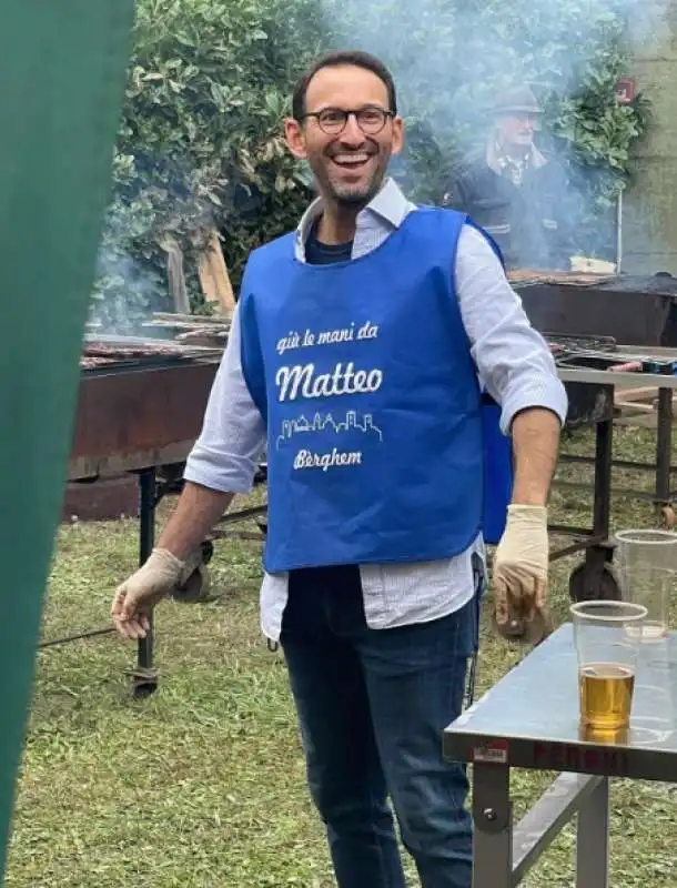 FEDERICO FRENI ALLE PRESE CON LE SALSICCE A PONTIDA