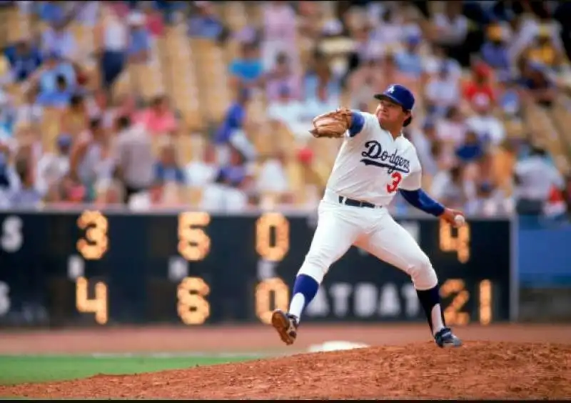 fernando valenzuela 5