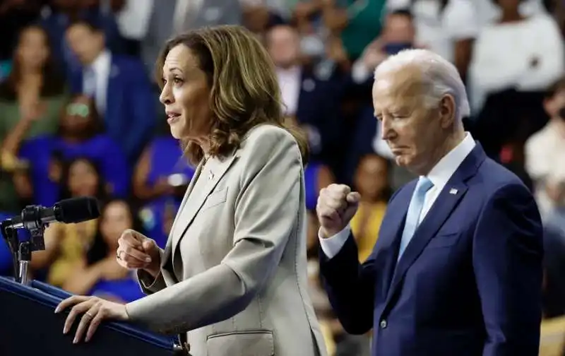 KAMALA HARRIS - JOE BIDEN