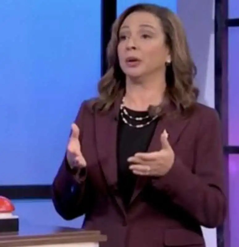 maya rudolph imita kamala harris al saturday night live