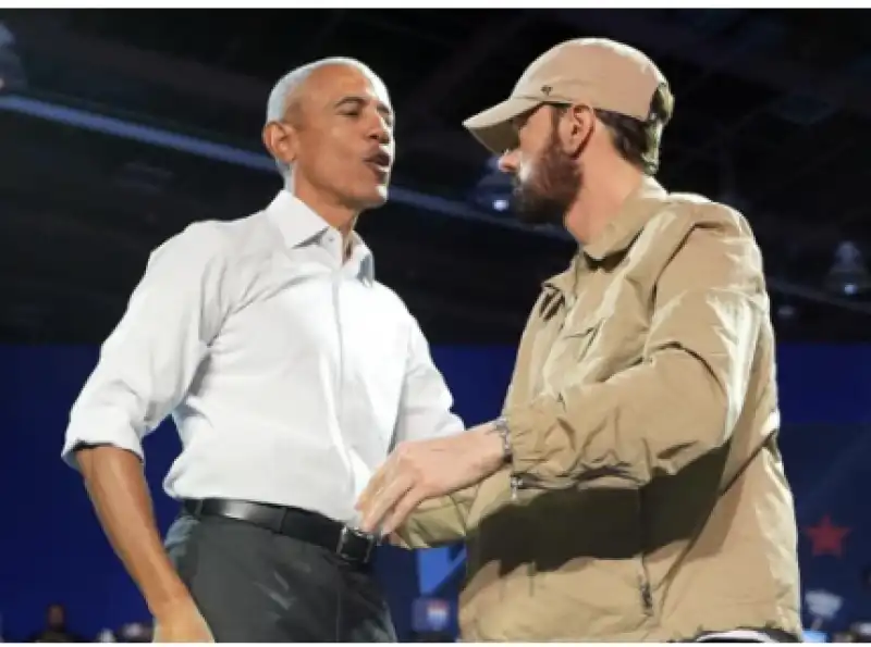 obama eminem a detroit