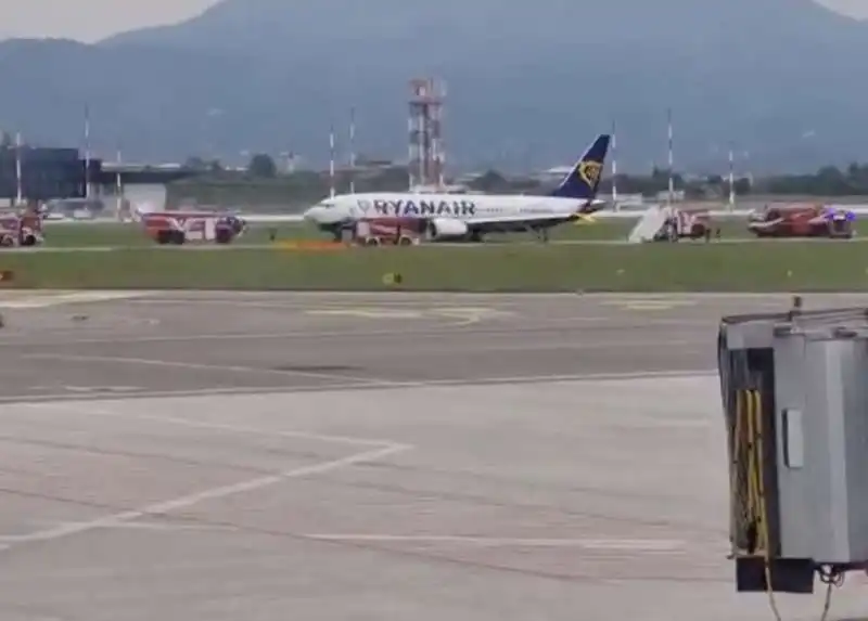 volo ryanair fermo orio al serio   5