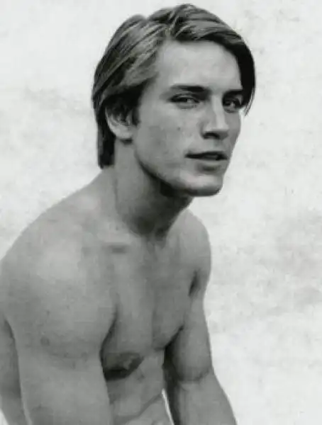 JOE DALLESANDRO 