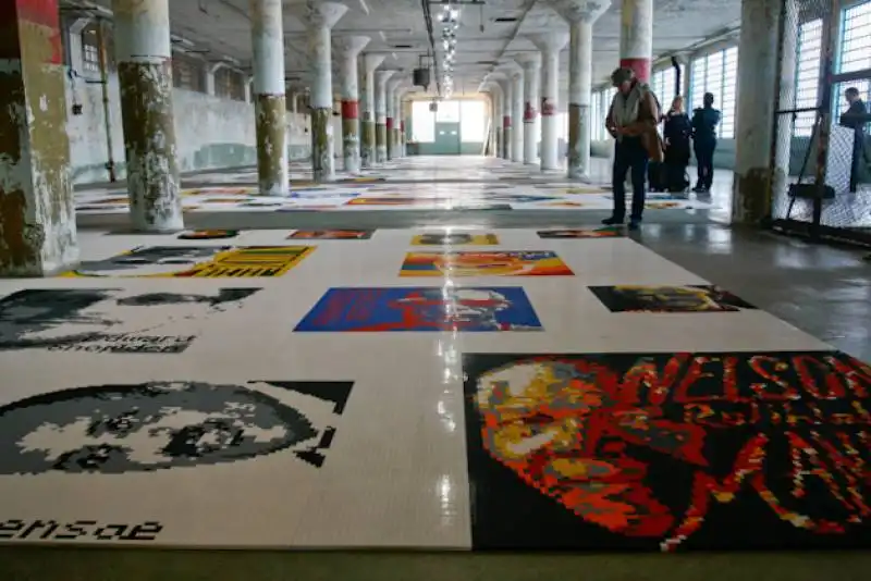 ai weiwei ad alcatraz 4