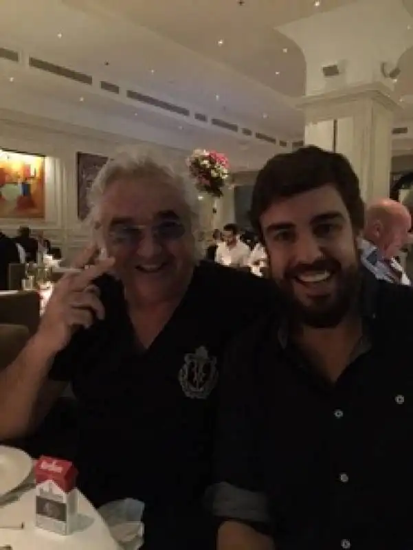 briatore e alonso a dubai