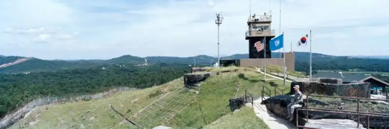 demilitarized zone, panmunjom, korea, 2009