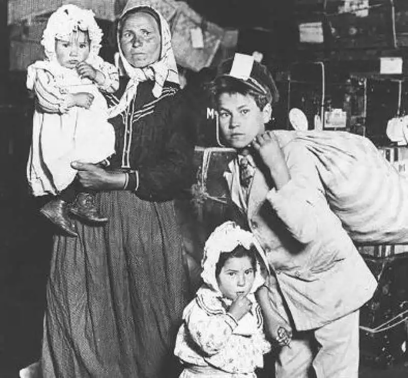 ellis island immigrati italiani 4