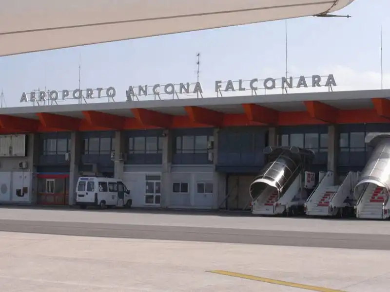 Falconara
aeroporto 
