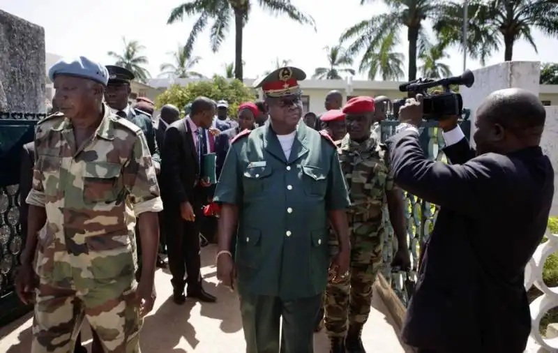 i militari guinea bissau