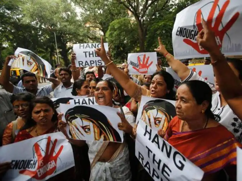 india proteste contro le violenze sulle donne 3