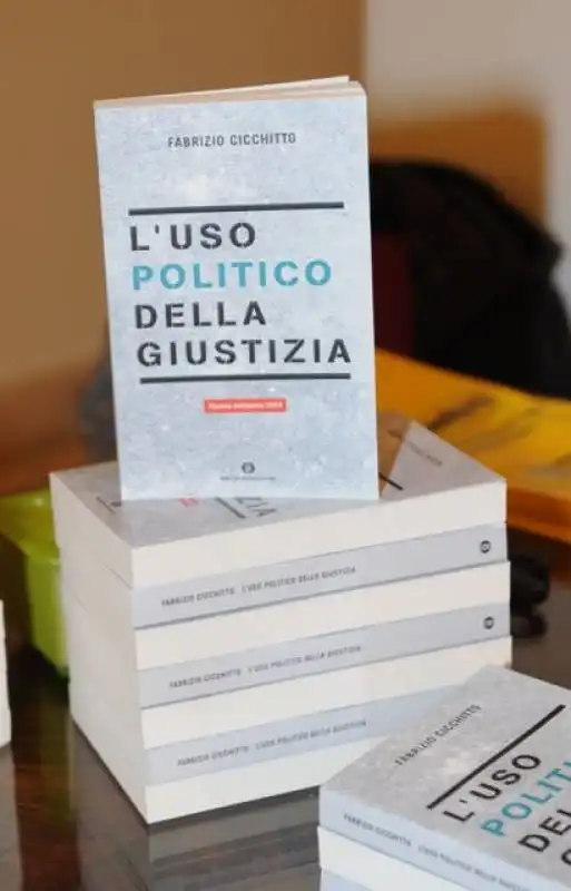 libro presentato