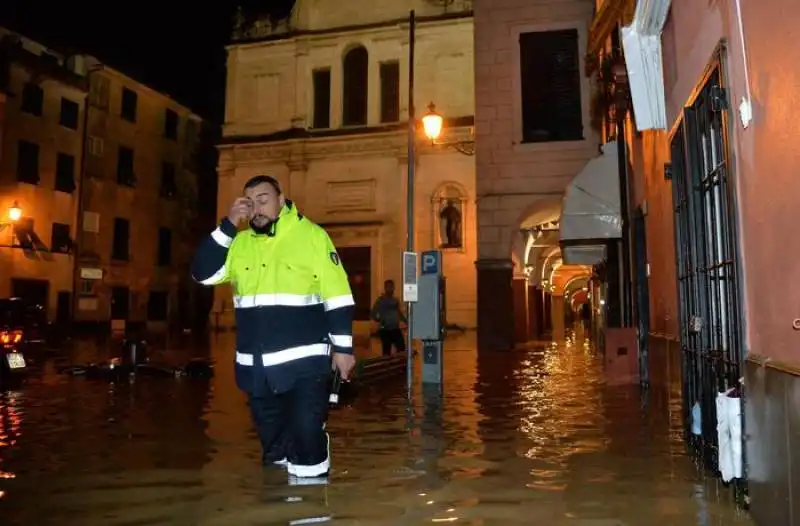  nubifragio nel tigullio, allagamenti a chiavari  4