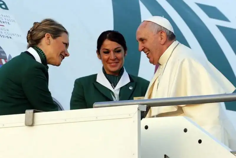 papa bergoglio in visita al parlamento europeo  16