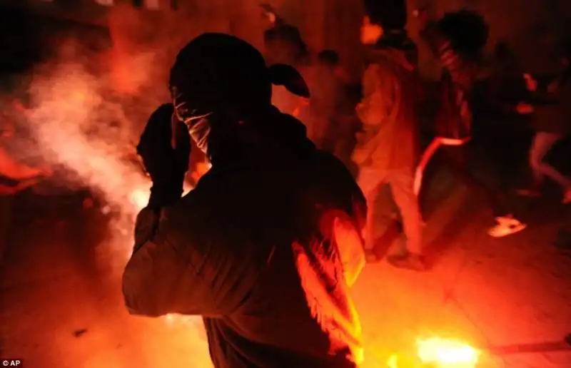 proteste e scontri per la sentenza brown 39