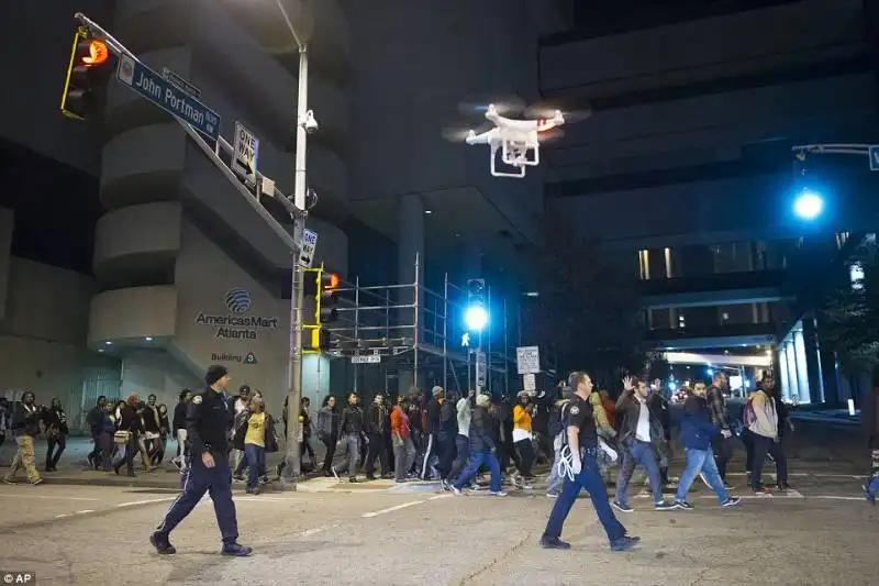 proteste e scontri per la sentenza brown 44