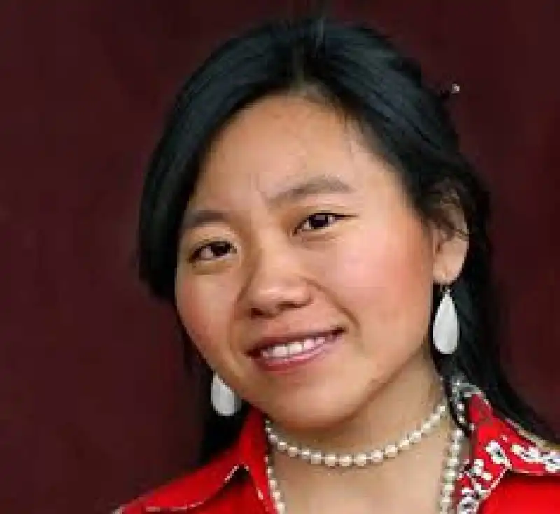 Xiaolu 
Guo 
