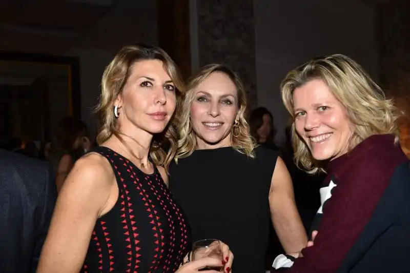 barbara pontecorvo, giulia e amica