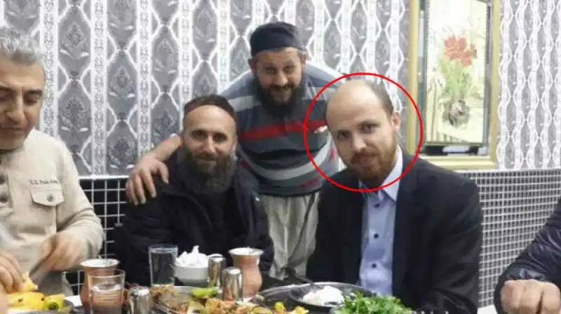 bilal erdogan  a tavola con islamisti filo isis secondo i media russi