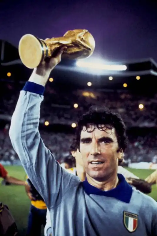 dino zoff 