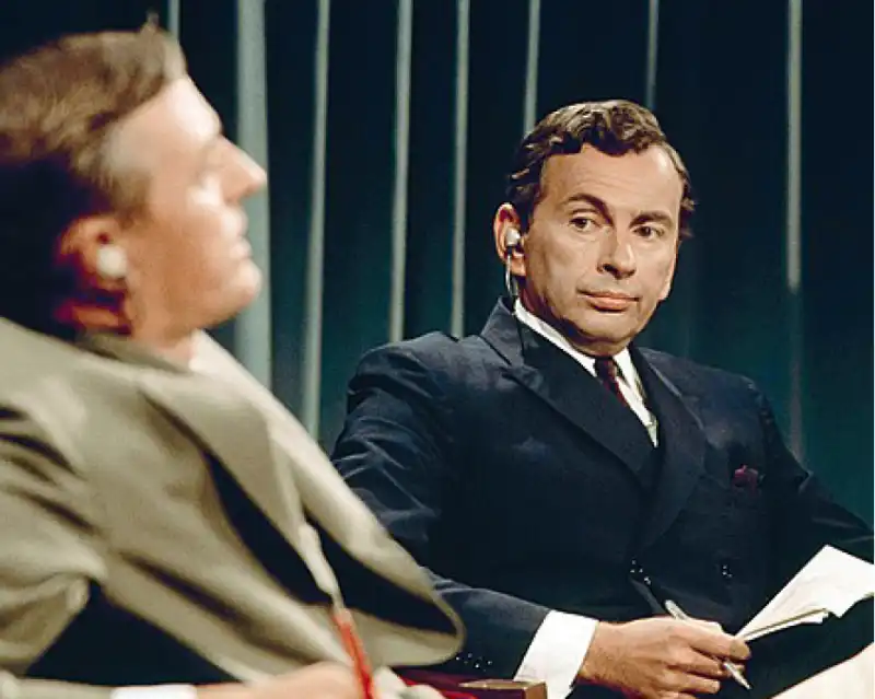 GORE VIDAL