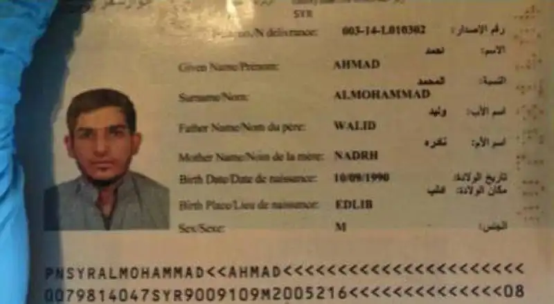 il passaporto di ahmad almohammad ritrovato allo stade de france