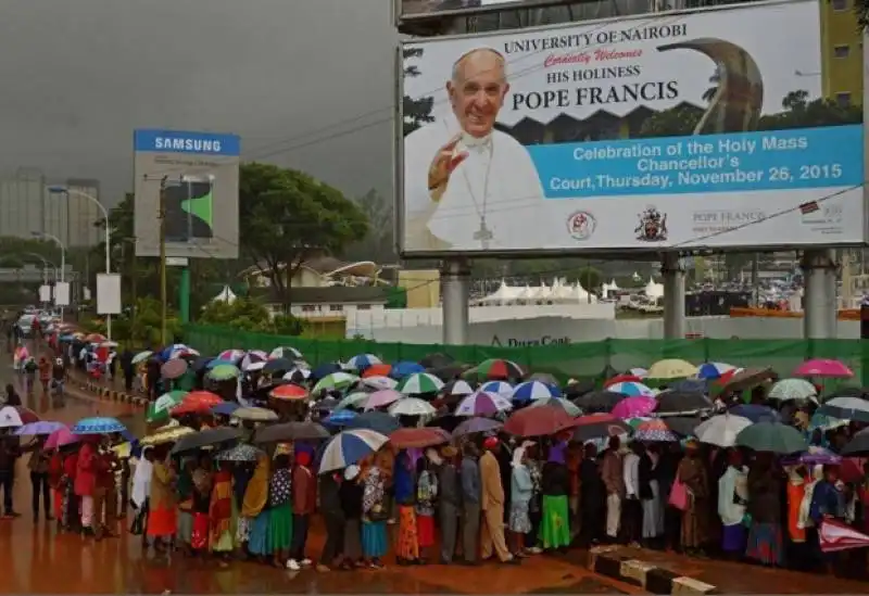 il viaggio del papa in kenya   8